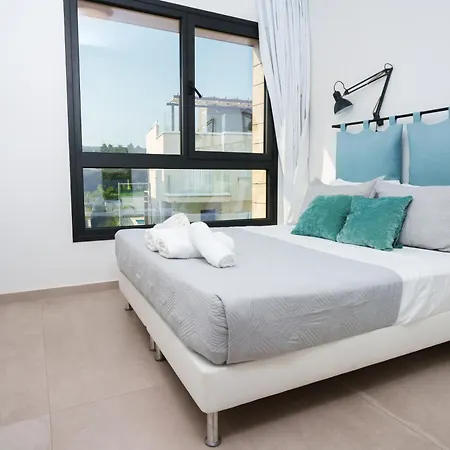 Wealthystays 2br Retreat , 5min Walk To * Protaras